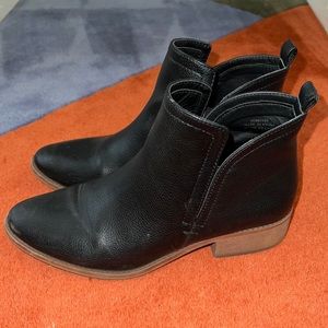 Black Forever 21 Chelsea Boots